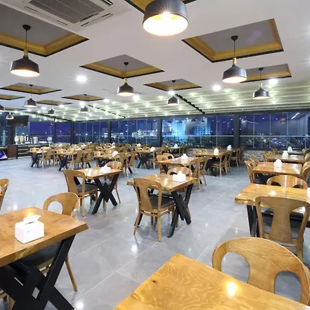 Taskoeprue Otel 4*